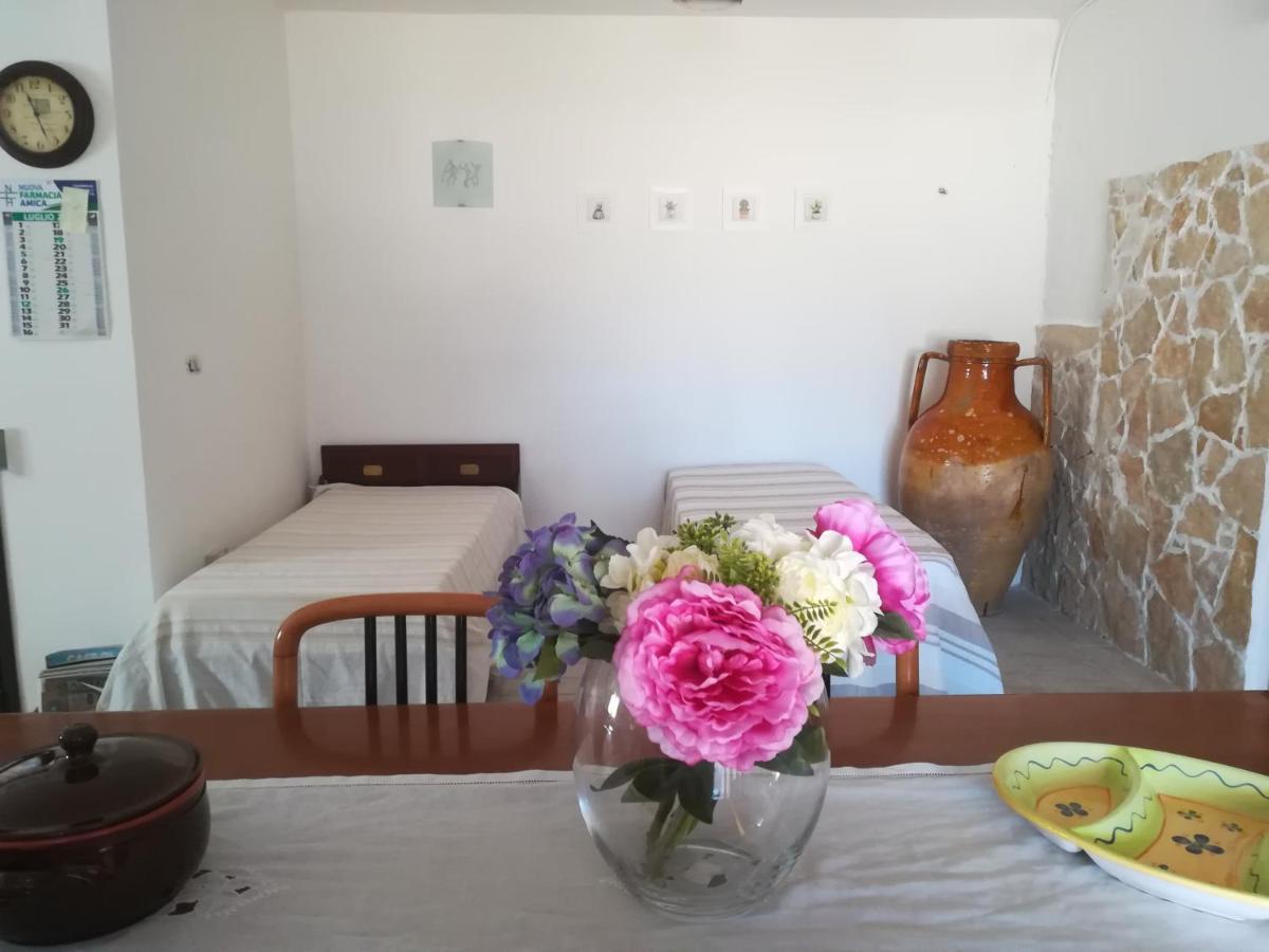 Trullo Alessandro E Villa Raffaela 산비토데이노르만니 외부 사진
